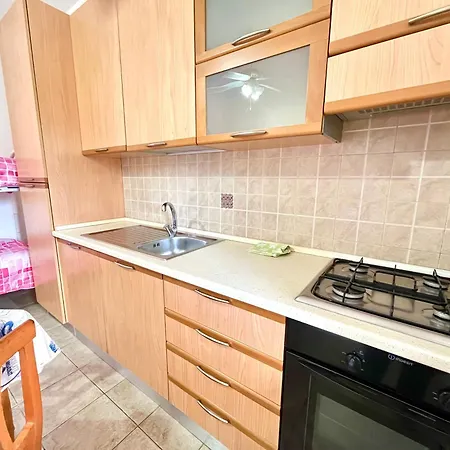Pina Apartment